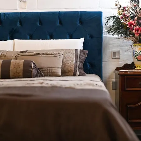 The Curiosities House - Artistic & Experiential Retreat * Żejtun