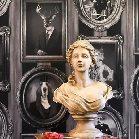 The Curiosities House - Artistic & Experiential Retreat בית נופש